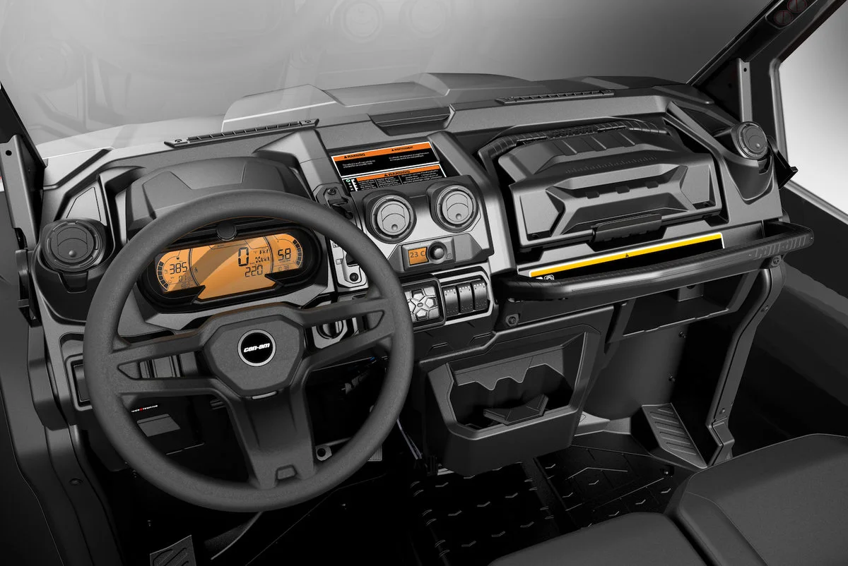 Defender Limited_Cab Interior.webp