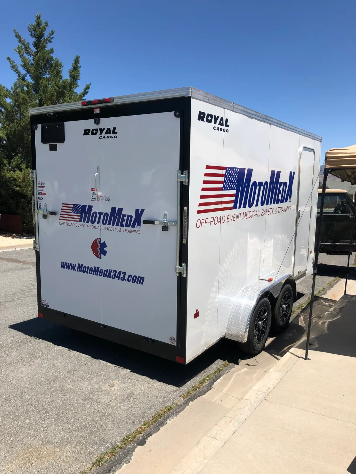 Moto Trailer.webp